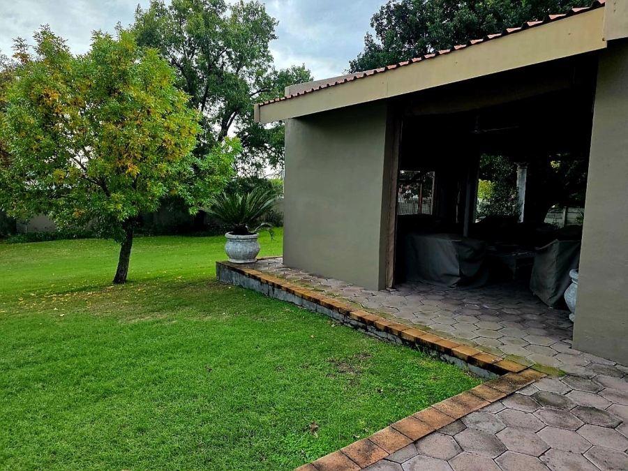 3 Bedroom Property for Sale in Wilgenhof Free State